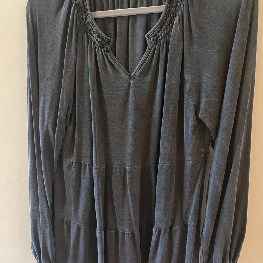 Wonderly Charcoal Gathered Top
